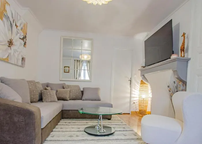 Les Bulles De L'arce 펜션 에소이즈